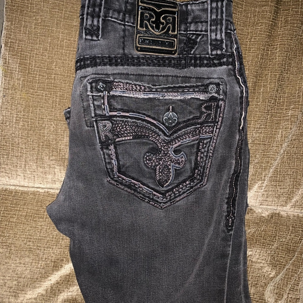 Rock Revivals (Grey)